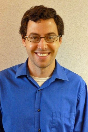 Photo of Dr. Alvernaz